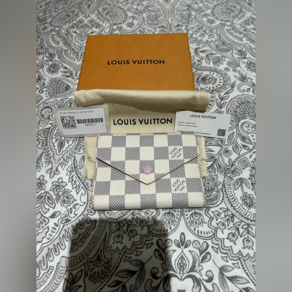 Louis Vuitton Victorine Wallet